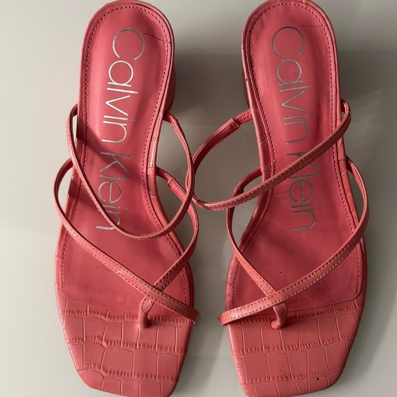 Pink leather Calvin Klein strappy slide (KCBECCA) - Picture 1 of 8